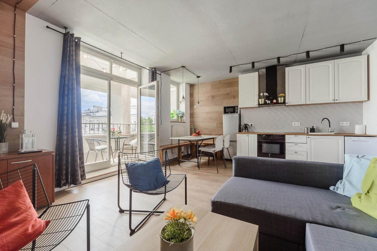 Stylish Apartment In The City Center Of ワルシャワ エクステリア 写真
