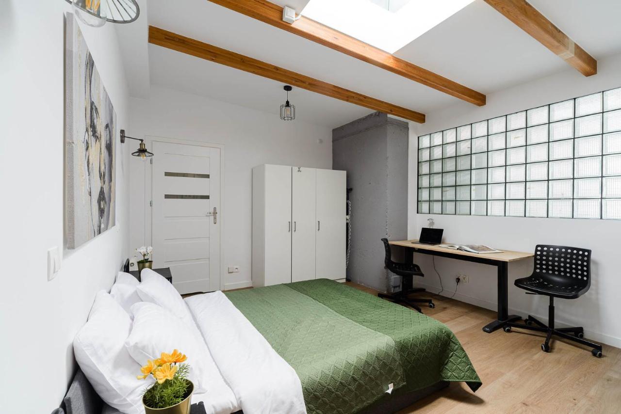 Stylish Apartment In The City Center Of ワルシャワ エクステリア 写真